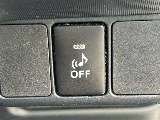 トヨタ アクア G 沖縄県 2012(平24)年 9.4万km クールソーダメタリック 純正オーディオ　/（ＡＭ／ＦＭ／ＣＤ）　/オートライト　/スマートキー　/純正フロアマット　/プッシュスタート　/横滑り防止装置　/パワーステアリング　/パワーウィンドウ　/ベンチシート　/オートエアコン　/ベンチシート