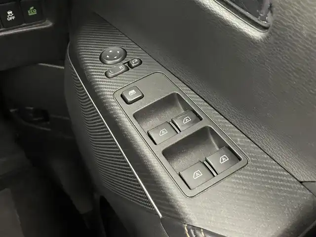 三菱 デリカＤ：５ ジャスパー 大分県 2021(令3)年 4.9万km エメラルドブラックパール/アイガーグレーメタリック ＡＬＰＩＮＥ１０インチナビ　/全方位カメラ　/フルセグ テレビ/ＥＴＣ　/ナビ連動前後ドラレコ　/横滑り防止/レーダークルーズコントロール　/両側電動スライドドア　/４ＷＤ　/純正アルミホイール /LEDヘッドライト /ハーフレザーシート/スマートキー