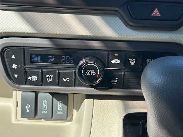 ホンダ Ｎ ＢＯＸ G L ホンダセンシング 大阪府 2019(令1)年 1.7万km プラチナホワイトパール 純正ナビ(BT/CD/DVD/SD/フルセグ)/バックカメラ/衝突被害軽減システム/レーンキープアシスト/コーナーセンサー/オートクルーズコントロール/オートライト/オートマチックハイビーム/シートヒーター/両側パワースライドドア/アイドリングストップ/ドライブレコーダー/フルフラットシート/チップアップシート/LEDヘッドライト/スマートキー×1