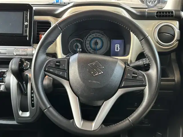 スズキ クロスビー HYBRID MZ 宮城県 2020(令2)年 4.5万km ピュアホワイトパール/ブラック2トーンルーフ ４WD/社外ナビ（AM/FM/TV/DVD/CD/BT/SD/USB）/バックカメラ/デュアルセンサーブレーキサポート（衝突軽減）/クルーズコントロール/アイドリングストップ/横滑り防止/車線逸脱警報システム/グリップコントロール/ヒルディセントコントロール/オートライト/ETC/ドラレコ/スマートキー/プッシュスタート/純正フロアマット/純正AW付き夏タイヤ１６インチ（１７５/６０R16）/取扱説明書（車両本体/ナビ）