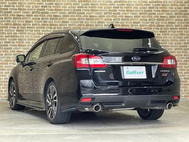 スバル レヴォーグ 1．6STIスポーツアイサイト 岩手県 2017(平29)年 8.7万km 黒 10.1インチフリップダウンモニター（TMX-RM3205)/アイサイト/衝突軽減装置/車線逸脱警報/レーダークルーズコントロール/ブラインドスポットモニター/純正ナビ（AVIC-RZ900)/【AM/FM/CD/DVD/BTAudio/フルセグ/iPod/SD】/バックカメラ/サイドカメラ/前方ドライブレコーダー/前席シートヒーター/前席パワーシート/4WD/LEDヘッドライト/オートライト