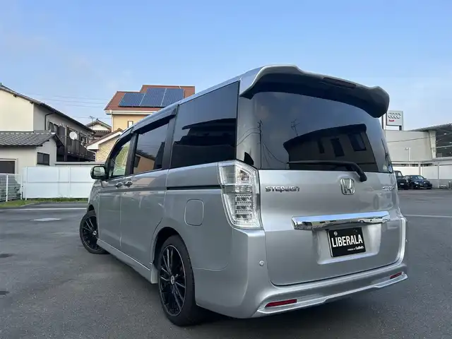 ホンダ ステップワゴン スパーダ Z 静岡県 2014(平26)年 12.2万km スーパープラチナメタリック HDDナビ/フルセグテレビ/バックカメラ/CD/DVD/Bluetooth接続/3列シート/フルフラットシート/パドルシフト/クルーズコントロール/オートエアコン/オートライト/フォグランプ/社外アルミホイール/両側パワースライドドア/前後ドライブレコーダー
