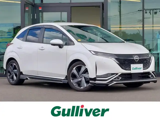 日産 オーラ G レザーエディション 東京都 2023(令5)年 0.5万km ピュアホワイトパール AWINエアロ/純正9インチナビ/フルセグ/アラウンドビューモニター/デジタルインナーミラー/ビルトインETC/ドライブレコーダー/ハーフレザーシート/エマージェンシーブレーキ/インテリジェント FCW/インテリジェント　LI/LDW車線逸脱警報/ブラインドスポットモニター/コーナーセンサー/LEDヘッドライト/オートライト