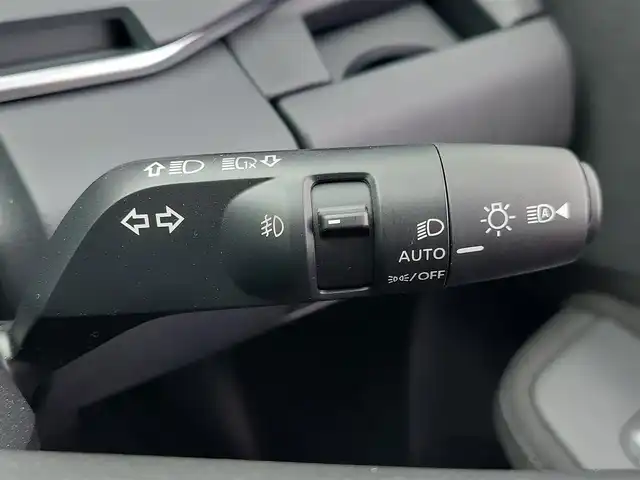 日産 オーラ G レザーエディション 東京都 2023(令5)年 0.5万km ピュアホワイトパール AWINエアロ/純正9インチナビ/フルセグ/アラウンドビューモニター/デジタルインナーミラー/ビルトインETC/ドライブレコーダー/ハーフレザーシート/エマージェンシーブレーキ/インテリジェント FCW/インテリジェント　LI/LDW車線逸脱警報/ブラインドスポットモニター/コーナーセンサー/LEDヘッドライト/オートライト