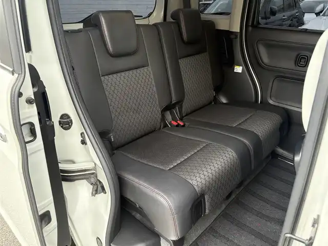 スズキ スペーシア カスタム HYBRID XS ターボ 山口県 2018(平30)年 13.2万km ピュアホワイトP ワンオーナー/両側パワースライドドア/8型SDナビ フルセグTV CD DVD BT SD/全周囲カメラ/クルーズコントロール/バックソナー/ハーフレザーシート/シートヒーター/サーキュレーター/ナビ連動ドラレコ/ビルトインETC/衝突被害軽減ブレーキ/レーンアシスト/オートマチックハイビーム/LEDオートヘッドライト/フォグライト /サーキュレーター/スマートキー 2個/ステアリングリモコン/パドルシフト/ヘッドアップディスプレイ/W サイド カーテン エアバッグ/保証書 取説 ナビ取説
