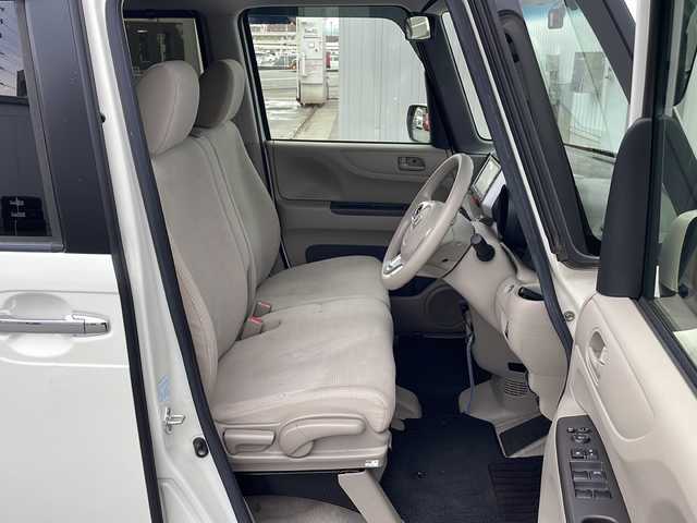 ホンダ Ｎ ＢＯＸ G SSパッケージ 滋賀県 2017(平29)年 3.5万km プレミアムホワイトパールⅡ 純正SDナビ/バックカメラ/衝突被害軽減システム/両側パワースライドドア/横滑り防止装置/ビルトインETC/ドライブレコーダー/オートライト/ウィンカーミラー/電動格納ミラー/シートヒーター/プッシュスタート/スマートキー/純正フロアマット/ドアバイザー/スペアキー