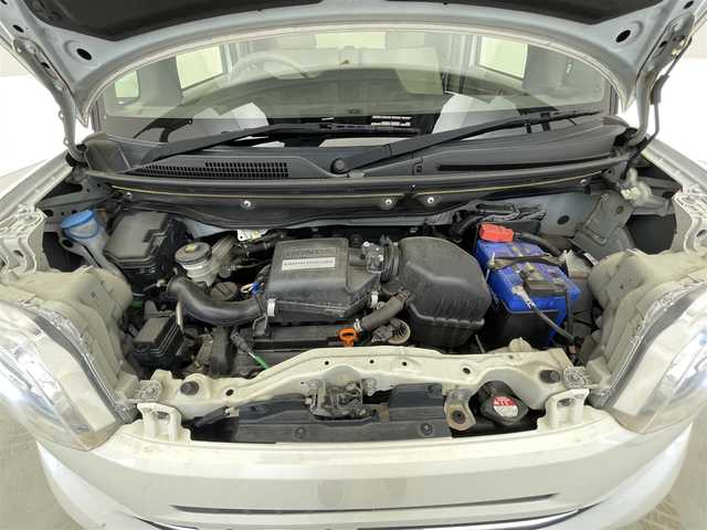 ホンダ Ｎ ＢＯＸ G SSパッケージ 滋賀県 2017(平29)年 3.5万km プレミアムホワイトパールⅡ 純正SDナビ/バックカメラ/衝突被害軽減システム/両側パワースライドドア/横滑り防止装置/ビルトインETC/ドライブレコーダー/オートライト/ウィンカーミラー/電動格納ミラー/シートヒーター/プッシュスタート/スマートキー/純正フロアマット/ドアバイザー/スペアキー
