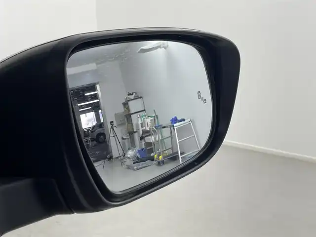 日産 セレナ ハイウェイスター V 埼玉県 2020(令2)年 3万km マルーンレッド 2トーン 純正ナビ/(Bluetooth/USB/ipod/CD/DVD/AM/FM)/地デジフルセグ/前後ドライブレコーダー/ETC/プロパイロット/ブラインドスポットモニター/衝突軽減ブレーキ/クリアランスソナー/標識認識機能/電子パーキングシステム/オートブレーキホールド/ロールサンシェード/ウィンカーミラー/フロントフォグランプ/プッシュスタート/ステアリングリモコン/純正フロアマット/純正ドアバイザー/純正16インチアルミホイール