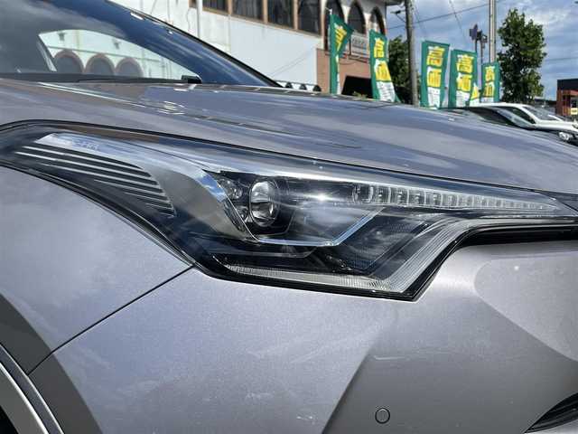 トヨタ Ｃ－ＨＲ G－T LEDエディション 青森県 2018(平30)年 4.5万km メタルストリームM 寒冷地仕様/ＢＳＭ/クリアランスソナー/トヨタセーフティセンス/ＬＥＤヘッドライト/ハーフレザーシート/シートヒーター運転席・助手席/純正ＳＤナビフルセグ（NSZT-Y66T）/バックモニター/クルーズコントロール/カーテンエアバック/サイドエアバック寒冷地仕様/純正18AW/社外17AW冬タイヤ/純正エンジンスターター/スマートキー/スペアキー/新車時保証書/取扱説明書