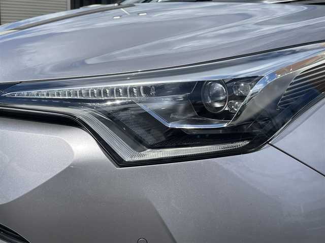 トヨタ Ｃ－ＨＲ G－T LEDエディション 青森県 2018(平30)年 4.5万km メタルストリームM 寒冷地仕様/ＢＳＭ/クリアランスソナー/トヨタセーフティセンス/ＬＥＤヘッドライト/ハーフレザーシート/シートヒーター運転席・助手席/純正ＳＤナビフルセグ（NSZT-Y66T）/バックモニター/クルーズコントロール/カーテンエアバック/サイドエアバック寒冷地仕様/純正18AW/社外17AW冬タイヤ/純正エンジンスターター/スマートキー/スペアキー/新車時保証書/取扱説明書