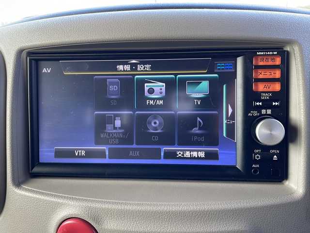 日産 キューブ こだわりセレクション 千葉県 2015(平27)年 9.1万km ラディアントレッド 純正ナビ　（MM114D-W）/フルセグTV　CD　USB/バックカメラ/オートライト/ETC/レザーシート/社外15インチアルミホイール/アイドリングストップ/電動格納ミラー/純正フロアマット/スペアキー/スマートキー/プッシュスタート