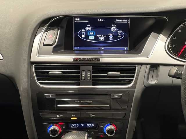 アウディ Ａ４ アバント 2．0 TFSIクワトロ 新潟県 2012(平24)年 16.4万km アイビスホワイト ブレーキアシスト/ESP(エレクトロ二ック スタビリゼーション プログラム) EDS(エレクトロニック ディファレンシャル ロックシステム)/パワーシート/バックカメラ/アイドリングストップ/プッシュスタート/ETC/Bluetooth/TV/AM/FM/ルーフレール/純正フロアマット