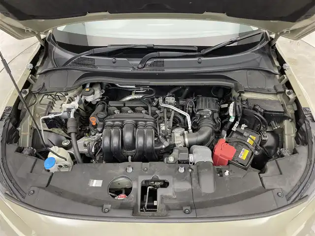 ホンダ ヴェゼル G 滋賀県 2021(令3)年 6.2万km サンドカーキパール 純正9インチナビ/(AM/FM/USB/AppleCarPlay/AndroidAuto/フルセグTV)/レーダークルーズコントロール/クリアランスソナー/電動格納ミラー/バックカメラ/ETC2.0/ドライブレコーダー(SDなし)/ステアリングスイッチ/LEDヘッドライト/オートライト