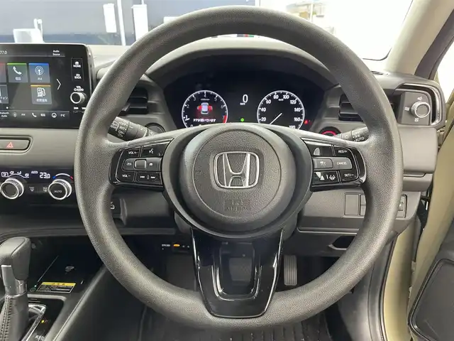 ホンダ ヴェゼル G 滋賀県 2021(令3)年 6.2万km サンドカーキパール 純正9インチナビ/(AM/FM/USB/AppleCarPlay/AndroidAuto/フルセグTV)/レーダークルーズコントロール/クリアランスソナー/電動格納ミラー/バックカメラ/ETC2.0/ドライブレコーダー(SDなし)/ステアリングスイッチ/LEDヘッドライト/オートライト