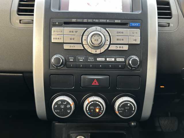 日産 エクストレイル 20Xt 神奈川県 2009(平21)年 14万km ダイヤモンドブラック ・純正ＨＤＤナビ　/・サンルーフ　/・バックカメラ　/・ＤＶＤ　ＣＤ　/・フルセグＴＶ　/・ＥＴＣ　/・クルーズコントロール　/・シートヒーター　/・キセノンヘッドライト　/・フォグランプ　/・ドアバイザー　/・ルーフレール　/・スマートキー/・オートエアコン/・純正フロアマット/・キャリア（スノーボード用）