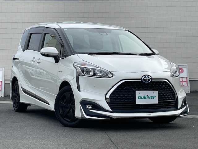 トヨタ シエンタ ハイブリッド ファンベースX 静岡県 2019(平31)年 5.1万km ホワイトパールクリスタルシャイン ●社外マルチディスプレイオーディオ/(AM/FM/Bluetooth/iPod/AUX)/(パイオニア/MVH-5300)/●モデリスタフルエアロ/●バックカメラ/●プリクラッシュセーフティ/●レーンキープアシスト/●前後クリアランスソナー/●オートマチックハイビーム/●ステアリングスイッチ/●ETC/●前後ドライブレコーダー/●デジタルインナーミラー/●純正ホイールカバー/●電動格納ウィンカーミラー/●ドアバイザー/●レベライザー/●片側パワースライドドア/●USB/●ダブルSRS+ABS