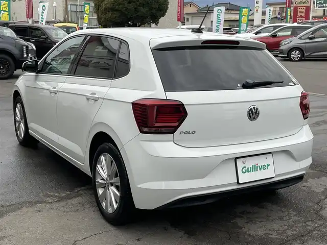 フォルクスワーゲン ポロ TSIハイライン 群馬県 2018(平30)年 5.3万km ピュアホワイト 純正８型ナビ　/フルセグ・Ｂｌｕｅｔｏｏｔｈ/バックカメラ　/スマートキー２本　/衝突軽減ブレーキ　/レーンアシスト　/アダクティブクルーズコントロール　/ドライブレコーダー　/パドルシフト　/純正フロアマット