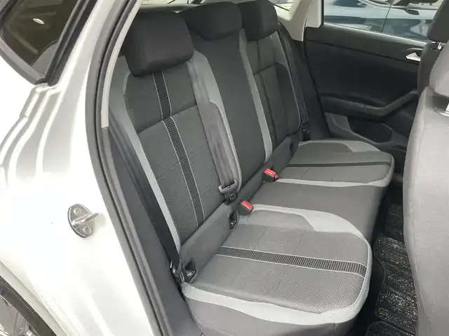 フォルクスワーゲン ポロ TSIハイライン 群馬県 2018(平30)年 5.3万km ピュアホワイト 純正８型ナビ　/フルセグ・Ｂｌｕｅｔｏｏｔｈ/バックカメラ　/スマートキー２本　/衝突軽減ブレーキ　/レーンアシスト　/アダクティブクルーズコントロール　/ドライブレコーダー　/パドルシフト　/純正フロアマット