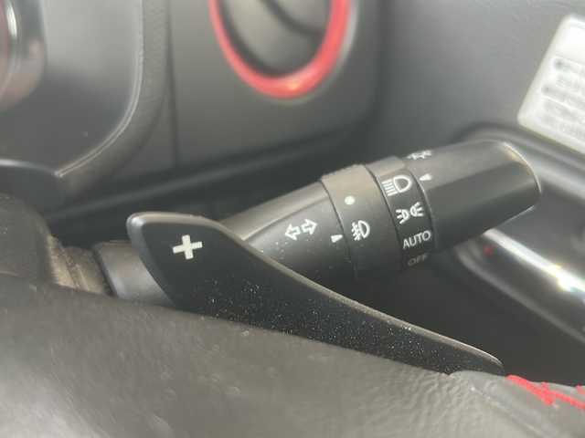 スズキ アルト ターボRS 秋田県 2016(平28)年 7.1万km ピュアレッド 社外ナビ/　CD　DVD Bluetooth　フルセグ　SD再生/バックカメラ/４WD/ターボ/衝突軽減装置/革巻きステアリング/パドルシフト/横滑り防止/アイドリングストップ/前席シートヒーター/オートエアコン/エンジンスターター/電動格納ミラー/LEDヘッドライト/ETC/SSR製15インチアルミ/HKS製マフラー