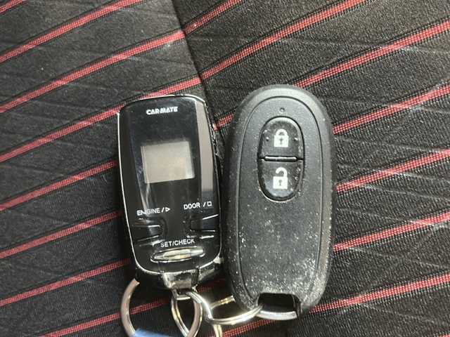 スズキ アルト ターボRS 秋田県 2016(平28)年 7.1万km ピュアレッド 社外ナビ/　CD　DVD Bluetooth　フルセグ　SD再生/バックカメラ/４WD/ターボ/衝突軽減装置/革巻きステアリング/パドルシフト/横滑り防止/アイドリングストップ/前席シートヒーター/オートエアコン/エンジンスターター/電動格納ミラー/LEDヘッドライト/ETC/SSR製15インチアルミ/HKS製マフラー