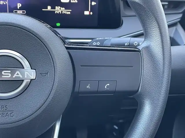 日産 ノート X 佐賀県 2024(令6)年 1.5万km ピュアホワイトパール エマージェンシーブレーキ/フロント&バックソナー/純正9型ナビ/・バックカメラ/・フルセグTV/BT/LEDヘッドライト/オートマチックハイビーム/オートライト/プッシュスタート/ETC/社外ドラレコ(SN-ST2200)/電動パーキングスイッチ/ステアリングスイッチ/電動格納ミラー/ドアバイザー/フロアマット/ISOFIX/スペアキー×１/保証書