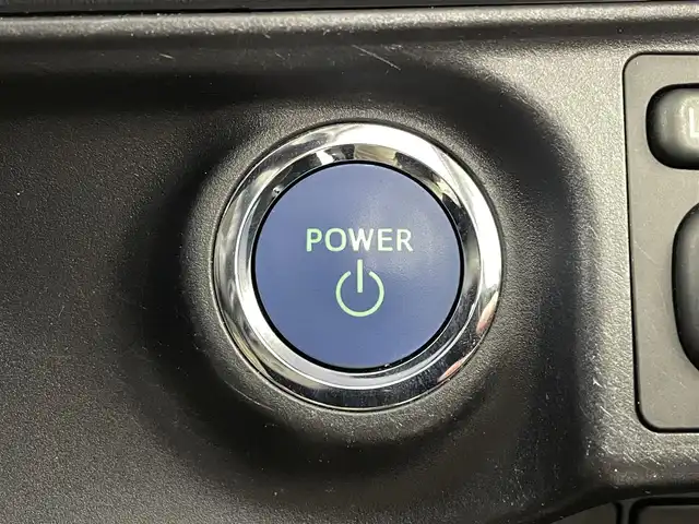 トヨタ アクア G ブラックソフトレザーセレ 福島県 2019(平31)年 7万km ブラッキッシュアゲハガラスフレーク Toyota Safety Sense C/・プリクラッシュセーフティシステム/・レーンディパーチャーアラート/・オートマチックハイビーム/・先行車発進告知機能/・クルーズコントロール/純正ナビゲーション/・型式：AVN-D9W/・Bluetooth/TV/CD/DVD/AM・FM/USB/AUX/・バックカメラ/・ETC/LEDライト/・オートライト/・ヘッドライトリベライザー/電動格納ウィンカーミラー/革巻きステアリング/・ステアリングスイッチ/プッシュスタート/・スマートキー/・スペアキー/ドアバイザー/純正フロアアット