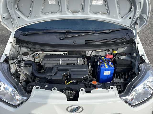 ダイハツ ミラ イース L SAⅢ 富山県 2021(令3)年 3.4万km ホワイト 登録時走行距離33245ｋｍ/社外ＳＤナビ　ＫＥＮＷＯＯＤ　ＺＤＲ０１６/Bluetooth・DVD・CD/ワンセグTV/バックカメラ/純正フロアマット/ドライブレコーダー/横滑り防止装置/盗難防止装置/リモコンキー/スペアキー/オートライト/Wエアバック/AC/取扱説明書/記録簿/保証書