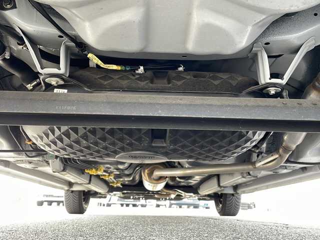 ダイハツ ミラ イース L SAⅢ 富山県 2021(令3)年 3.4万km ホワイト 登録時走行距離33245ｋｍ/社外ＳＤナビ　ＫＥＮＷＯＯＤ　ＺＤＲ０１６/Bluetooth・DVD・CD/ワンセグTV/バックカメラ/純正フロアマット/ドライブレコーダー/横滑り防止装置/盗難防止装置/リモコンキー/スペアキー/オートライト/Wエアバック/AC/取扱説明書/記録簿/保証書