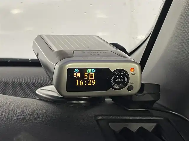 トヨタ カムリ ハイブリット レザーパッケージ 青森県 2012(平24)年 7.6万km グレーメタリック ワンオーナー/純正ナビゲーション/【CD/DVD/SD/Bluetooth/TV】/バックカメラ/ビルトインETC/寒冷地仕様/クルーズコントロール/運転席電動シート/HIDオートライト/フォグランプ/純正フロアマット/純正ドアバイザー/積込スタッドレスタイヤ社外１７インチ/社外レーダー/社外エンジンスターター/スペアキー1本/保証書/取扱説明書