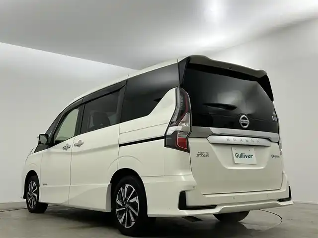 日産 セレナ e－パワー ハイウェイスター V 岡山県 2020(令2)年 6.7万km ブリリアントホワイトパール 純正１０インチナビ　１１インチフリップダウンモニター　プロパイロット　衝突軽減ブレーキ　両側電動スライドドア　アラウンドビューモニター　ビルトインＥＴＣ　ＬＥＤライト　フルセグＴＶ　ドライブレコーダー