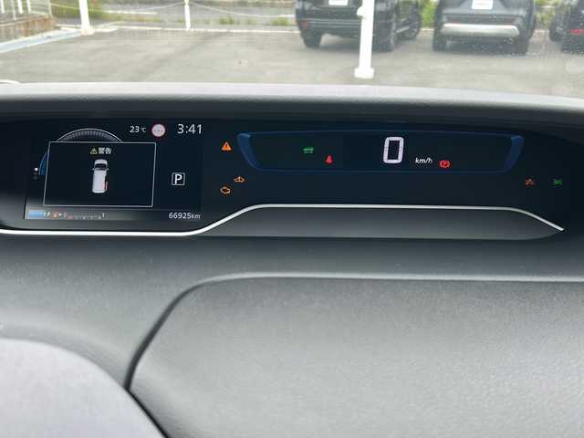 日産 セレナ e－パワー ハイウェイスター V 山口県 2020(令2)年 6.7万km ブリリアントホワイトパール 純正１０インチナビ/１１インチフリップダウンモニター/フルセグＴＶ/Bluetooth/DVD再生機能/アラウンドビューモニター/両側電動スライドドア/プロパイロット/インテリジェントパーキングアシスト/ドライブレコーダー/ビルトインＥＴＣ/オートブレーキホールド/ドアバイザー/純正アルミホイール/スマートキー/プッシュエンジンスタート/ウィンカーミラー