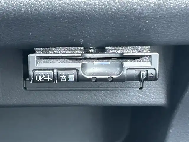 スズキ ワゴンＲ スティングレー X 島根県 2014(平26)年 7.7万km クリスタルホワイトP 社外ナビ [AVN-Z04i]/(BT/FM/AM)/バックカメラ /地デジ /衝突被害軽減システム /アイドリングストップ /運転席シートヒーター /革巻きステアリング /ETC /純正14インチAW /オートライト /フォグライト /スペアキー /保証書 /取扱説明書