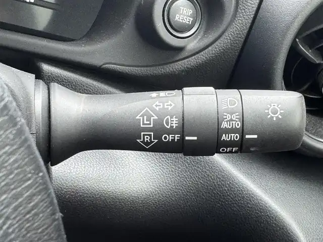 トヨタ ＧＲ８６ RZ 滋賀県 2022(令4)年 1.2万km クリスタルホワイトパール 禁煙車/純正9インチナビ/(CD/DVD/フルセグ/Bluetooth)/バックカメラ/クルコン/ハーフレザーシート/シートヒーター/ステアリングスイッチ/LEDヘッドライト/オートライト/スマートキー/プッシュスタート