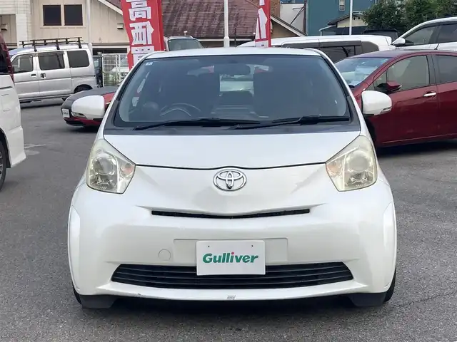 トヨタ ｉＱ GRMN 愛知県 2010(平22)年 13.7万km ホワイトパールクリスタルシャイン １００台限定車/６Ｆ/社外SDナビ（CN-RE04D）/　CD/DVD/BT/SD/AM/FM/iPod/フルセグTV/純正RAYS16インチAW/純正チューニングサス/ETC/ウインカーミラー/純正フロアマット/ドアバイザー/HIDヘッドライト/電動格納ミラー/ヘッドライトレベライザー