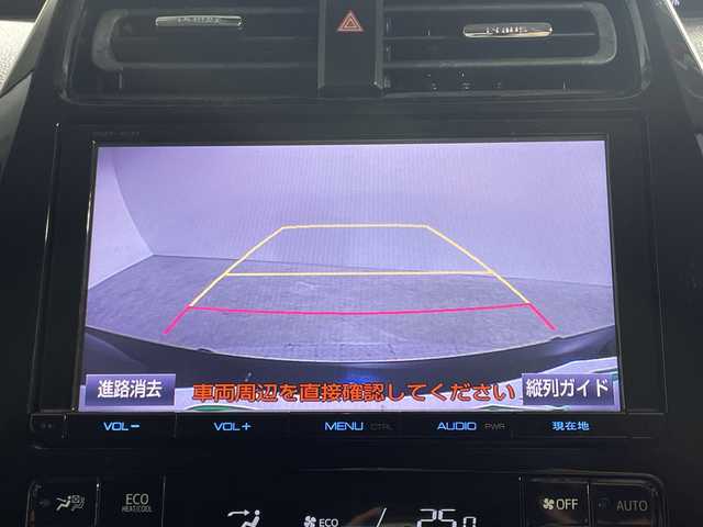 トヨタ プリウス Sセーフティプラス 神奈川県 2017(平29)年 9.2万km アティチュードブラックマイカ 純正９型SDナビ/ワンセグ　AM　FM　Bluetooth　CD　DVD　SDREC　SD/バックカメラ/前方ドライブレコーダー/トヨタセーフティーセンス/プリクラッシュセーフティ/レーンディパーチャーアラート/レーダークルーズコントロール/パーキングアシスト/ヘッドアップディスプレイ/LEDヘッドライト/LEDフォグランプ/オートマチックハイビーム/オートライト/純正15インチAW/革巻きステアイング/プッシュスタート/スマートキー/スペアキー1本