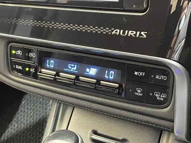 トヨタ オーリス 150X Sパッケージ 岩手県 2016(平28)年 7.3万km ブラックマイカ ４WD/MT付きAT/バックカメラ/横滑り防止装置/ETC/純正ナビ（Bluetooth CD DVD フルセグ）/社外１５インチアルミホイール/LEDヘッドライト/ステアリングスイッチ/オートエアコン/オートライト/フォグランプ/ドアミラーウインカー