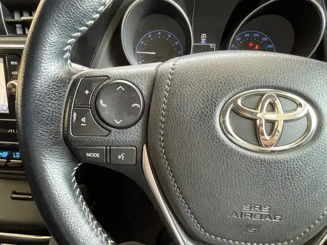 トヨタ オーリス 150X Sパッケージ 岩手県 2016(平28)年 7.3万km ブラックマイカ ４WD/MT付きAT/バックカメラ/横滑り防止装置/ETC/純正ナビ（Bluetooth CD DVD フルセグ）/社外１５インチアルミホイール/LEDヘッドライト/ステアリングスイッチ/オートエアコン/オートライト/フォグランプ/ドアミラーウインカー