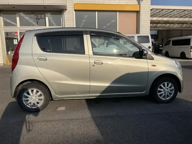 ダイハツ ミラ X 滋賀県 2012(平24)年 4.6万km シャンパンゴールドメタリック 車検7年10月まで/5MT/フルタイム4WD/純正7インチナビ/CD、ワンセグテレビ/純正フロアマット/フォグランプ/ドアバイザー/リモコンキー/スペアキー有り/取扱説明書/保証書