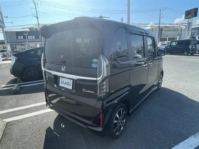 ホンダ Ｎ ＢＯＸ G L ホンダセンシング 熊本県 2017(平29)年 7.6万km プレミアムベルベットパープル・パール (株)IDOMが運営する【じしゃロン熊本店】の自社ローン専用車両になります/こちらは現金またはオートローンご利用時の価格です。自社ローンご希望の方は別途その旨お申付け下さい./社外ナビ/バックカメラ/片側パワースライドドア/ステアリングスイッチ/クルーズコントロール/ビルトインETC/スマートキープッシュスタート/純正フロアマット