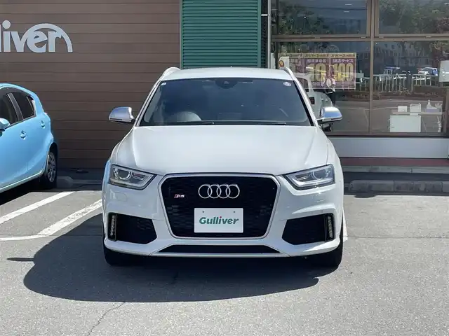 アウディ ＲＳＱ３ スポーツバック 長野県 2014(平26)年 9.8万km 白 4WD/純正ナビ/・Bluetooth/CD/DVD/バックカメラ/純正ETC/前後ドライブレコーダー/純正フロアマット/前席パワーシート/レザーシート/前席シートヒーター/純正20インチAW/コーナーセンサー前後/LEDオートライト/パドルシフト/BOSEサウンド/純正ドアバイザー/電格ミラー/取り扱い説明書/保証書