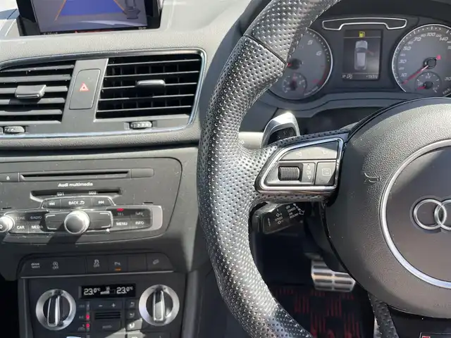 アウディ ＲＳＱ３ スポーツバック 長野県 2014(平26)年 9.8万km 白 4WD/純正ナビ/・Bluetooth/CD/DVD/バックカメラ/純正ETC/前後ドライブレコーダー/純正フロアマット/前席パワーシート/レザーシート/前席シートヒーター/純正20インチAW/コーナーセンサー前後/LEDオートライト/パドルシフト/BOSEサウンド/純正ドアバイザー/電格ミラー/取り扱い説明書/保証書
