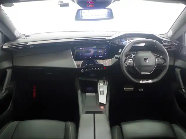 プジョー ３０８ SW GT ブルーHDi 兵庫県 2023(令5)年 3.8万km 赤 ワンオーナー/パノラマサンルーフ/純正ナビ/AppleCarPlay/USB/BT/全方位カメラ/ETC/ACC/LKA/BLIS/パワーバックドア/ハーフレザーシート/シートヒーター/D席パワーシート/マトリクスLEDヘッドライト/ミラー型前後ドライブレコーダー/プッシュスタート/スマートキー