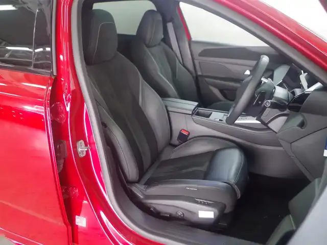 プジョー ３０８ SW GT ブルーHDi 兵庫県 2023(令5)年 3.8万km 赤 ワンオーナー/パノラマサンルーフ/純正ナビ/AppleCarPlay/USB/BT/全方位カメラ/ETC/ACC/LKA/BLIS/パワーバックドア/ハーフレザーシート/シートヒーター/D席パワーシート/マトリクスLEDヘッドライト/ミラー型前後ドライブレコーダー/プッシュスタート/スマートキー