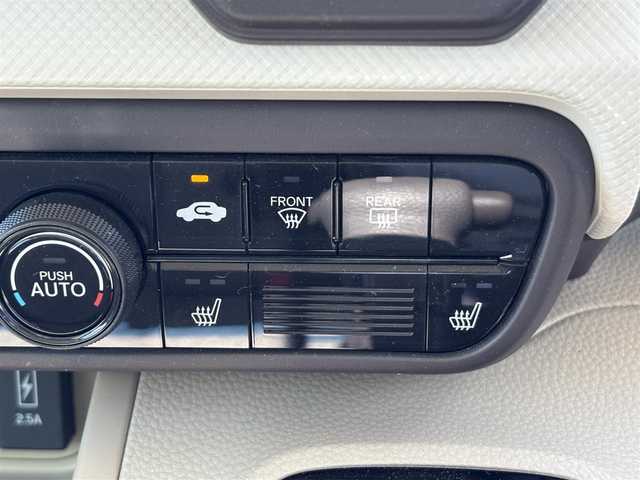 ホンダ Ｎ ＢＯＸ G L ホンダセンシング 福岡県 2020(令2)年 1.4万km モーニングミストブルーM プッシュスタートボタン/スマートキー/クルーズコントロール/レーンキープアシスト/オートライト/ハイビームアシスト/LEDヘッドライト/SDナビ/Bluetoothオーディオ/フルセグTV/バックカメラ/USB接続/ビルトインETC