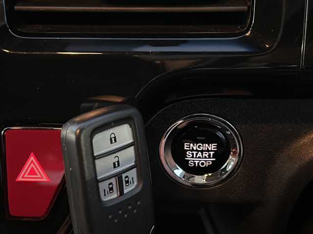 ホンダ ステップワゴン スパーダ ホンダセンシング 秋田県 2018(平30)年 11万km モダンスティールM ワンオーナー/社外メモリナビ/Bluetooth、CD/DVD、フルセグTV/バックカメラ/ETC/前後ドライブレコーダー/純正エンジンスターター/レーダークルーズコントロール/社外AWスタッドレスタイヤ積込/わくわくゲート/ドアバイザー