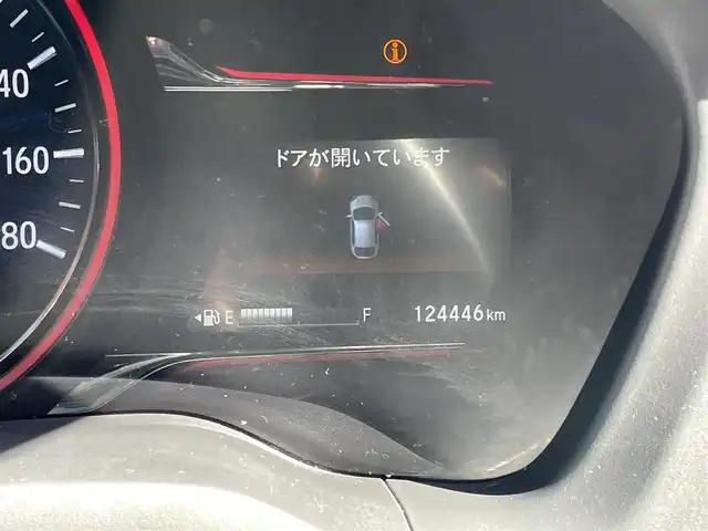 ホンダ ヴェゼル ハイブリッド Z 徳島県 2014(平26)年 12.5万km クリスタルブラックパール (株)IDOMが運営する【じしゃロン徳島店】の自社ローン専用車両になりますこちらは現金またはオートローンご利用時の価格です。/自社ローンご希望の方は別途その旨お申付け下さい”	/メーカー純正ナビゲーション　/（フルセグ/CD/DVD/BT)/バックモニター　/ハーフレザーシート　/ＬＥＤヘッドライト　/フォグランプ　/コーナーセンサー/クルーズコントロール/トラクションコントロール/ステアリングリモコン/ビルトインＥＴＣ　/ドライブレコーダー　/パドルシフト　/ECO＆スポーツモード切替/電動格納ミラー/オールオートパワーウィンドウ/室内LEDランプ/電気式パーキングブレーキ　/オートホールド　/純正フロアマット/サイドバイザー/Wエアバック/カーテンエアバック