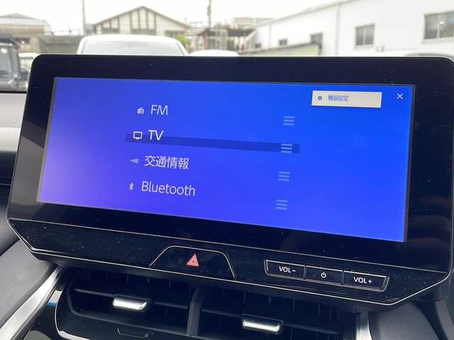 トヨタ ハリアー ハイブリッド G 埼玉県 2023(令5)年 1.4万km プラチナホワイトパールマイカ モデリスタエアロ/12.3インチマルチメディア/フルセグテレビ/バックカメラ/レーダークルーズコントロール/レーンキープアシスト/パワーバックドア/ハーフレザーシート/パワーシート/デジタルインナーミラー/ブラインドスポットモニター/ETC2.0/LEDヘッドライト/保証書/取扱説明書/スペアキー