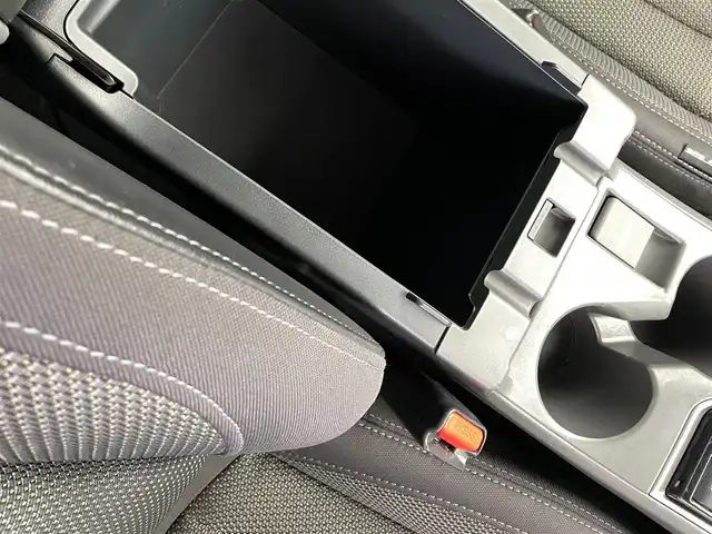 スバル クロストレック リミテッド 福井県 2023(令5)年 2.7万km 紺 純正メーカーオプションナビ/フルセグ/Bluetooth/アイサイト/・プリクラッシュブレーキ/・前側方プリクラッシュブレーキ/・後退時ブレーキアシスト/・ツーリングアシスト/・全車速追従機能付クルーズコントロール/・車線逸脱抑制/アラウンドビューモニター/前後ドラレコ/シートヒーター/ステアリングヒーター/ルーフレール/ナビ連動ビルトインETC/LEDヘッドライト/フォグランプ/ドアバイザー