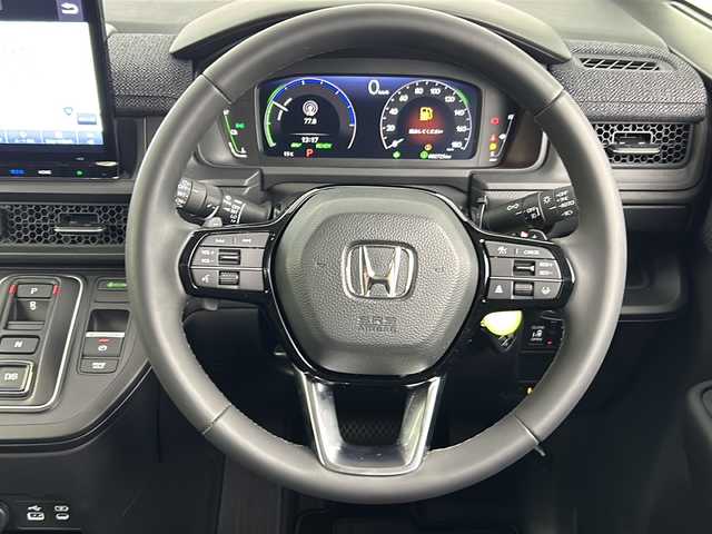 ホンダ ステップワゴン eHEV エアー EX 埼玉県 2025(令7)年 0.3万km メテオロイドグレーメタリック ホンダセンシング　/両側電動スライドドア　/純正ナビ/（TV/AM/FM/BT/CD/DVD)/全方位カメラ/フリップダウンモニター　/ブラインドスポットモニター　/パワーテールゲート　/２列目オットマン　/パドルシフト　/コーナーセンサー　/ビルトインETC/ドアバイザー/D＋N席シートヒーター/革巻きハンドル/純正フロアマット/プッシュスタート/スマートキー