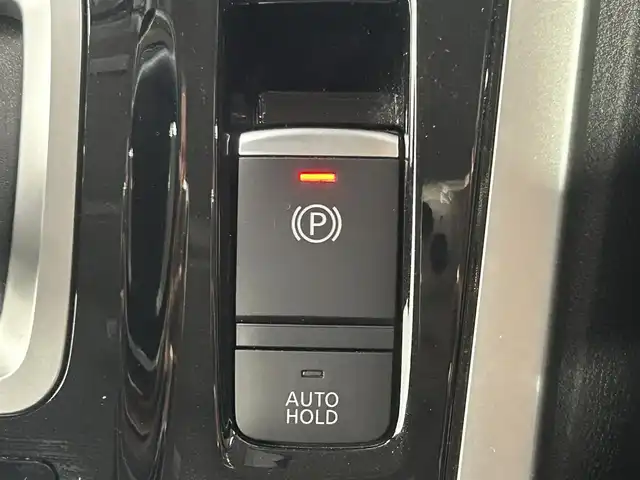 日産 セレナ e-パワー オーテック セーフティPKG 大阪府 2019(平31)年 2.3万km ブリリアントホワイトパール 純正９ＩＮＣナビ（フルセグTV/DVD/CD/Bluetooth/Bluray） プロパイロット 後席モニター 衝突軽減Ｂ　レーンアシスト　３６０カメラ　クリアランスソナー　スマートキー　ETC　ドラレコ　両側電動ドア　シートヒーター　リアオートエアコン